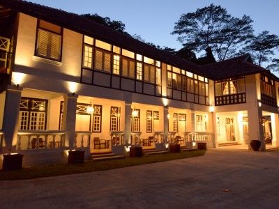 Labrador (adults Only) Singapur