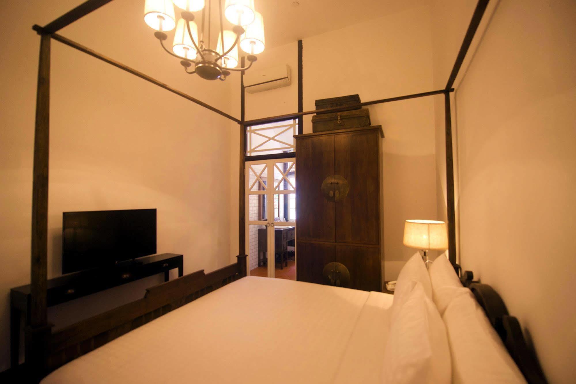 Labrador (adults Only) Singapur